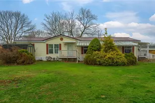 903 Chester Dr, Cranberry Township, PA 16066 - Photo 6