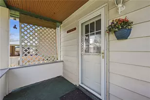 137 E Pennview St, Pittsburgh, PA 15223 - Photo 4