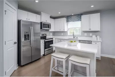 395 Horseshoe Loop, South Franklin, PA 15301 - Photo 4