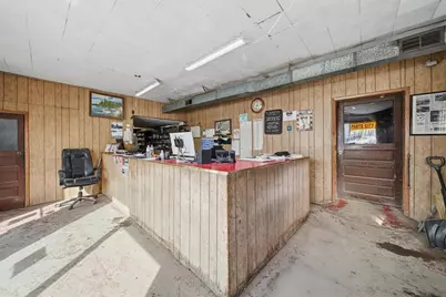 735 Perry Hwy, Lancaster Township, PA 16037 - Photo 18