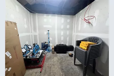 514 Taylor Street, New Castle, PA 16101 - Photo 10