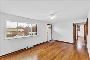 107 Tarpon Dr, Pittsburgh, PA 15212 - Photo 12