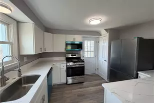 3309 Woodvue Dr, Pittsburgh, PA 15227 - Photo 8