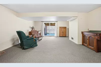 8180 Roosevelt Blvd, Pittsburgh, PA 15237 - Photo 32