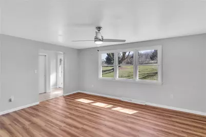 1060 Pittsburgh Rd, Middlesex Township, PA 16059 - Photo 18