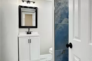 140 Orchard Dr, Pittsburgh, PA 15235 - Photo 14