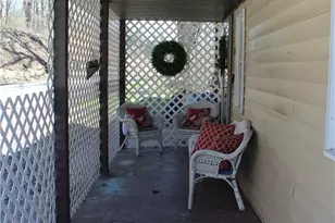 283 Duck Hollow Rd, Menallen Township, PA 15401 - Photo 6