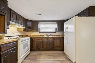 519 6th Ave, Carnegie, PA 15106 - Photo 4