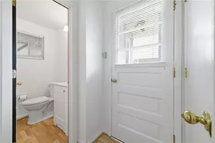 5167 Janie Dr, Pittsburgh, PA 15227 - Photo 14