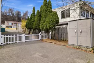 5167 Janie Dr, Pittsburgh, PA 15227 - Photo 34