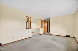 105 Clearview Dr, Economy, PA 15005 - Photo 10