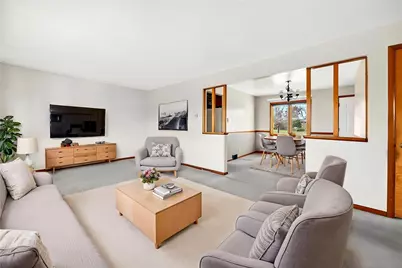 105 Clearview Dr, Economy, PA 15005 - Photo 6