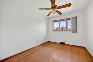 105 Clearview Dr, Economy, PA 15005 - Photo 22