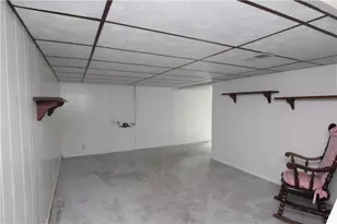 9 Glenview Ave, Greensburg, PA 15601 - Photo 18