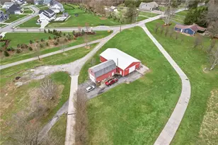 137 Pearce Rd, Adams Township, PA 16046 - Photo 42