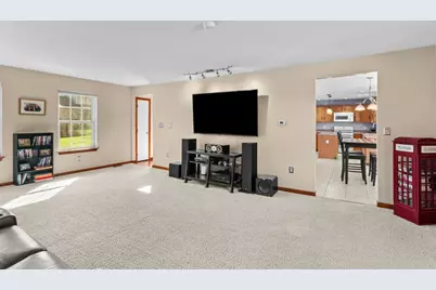 327 Garden Hill Dr, East Deer, PA 15084 - Photo 14