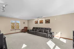 327 Garden Hill Dr, East Deer, PA 15084 - Photo 16