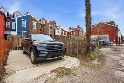 4615 Plummer Street, Pittsburgh, PA 15201 - Photo 36