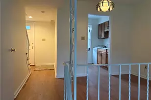 1034 Pennsbury Blvd, Pittsburgh, PA 15205 - Photo 2