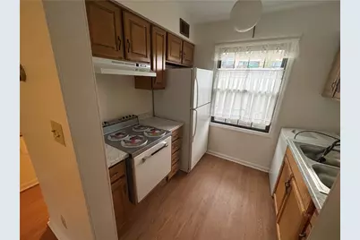 1034 Pennsbury Blvd, Pittsburgh, PA 15205 - Photo 6