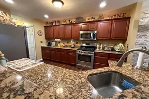 206 Cherry Bark Dr, Harrison Township, PA 15065 - Photo 10