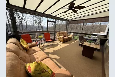 206 Cherry Bark Dr, Harrison Township, PA 15065 - Photo 4