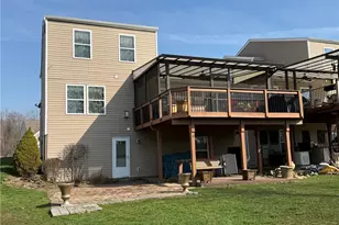 206 Cherry Bark Dr, Harrison Township, PA 15065 - Photo 2