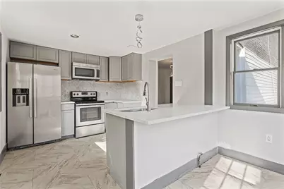 7818 Saint Lawrence Ave, Pittsburgh, PA 15218 - Photo 10