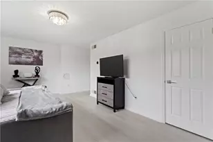 59 Waterfront Dr, Washington's Landing, PA 15222 - Photo 36