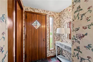 2027 Brookfield Rd, Scott Township, PA 15243 - Photo 2