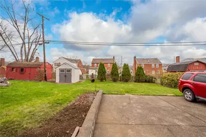 2027 Brookfield Rd, Scott Township, PA 15243 - Photo 24