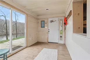 142 Twin Lakes Dr, Jackson Township, PA 16063 - Photo 8