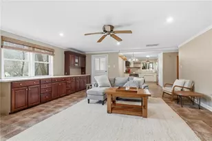 142 Twin Lakes Dr, Jackson Township, PA 16063 - Photo 12