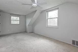 3900 Bonita Dr, Hampton, PA 15101 - Photo 10