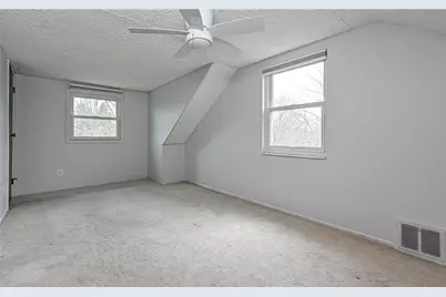 3900 Bonita Dr, Hampton, PA 15101 - Photo 10
