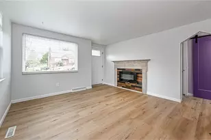 3900 Bonita Dr, Hampton, PA 15101 - Photo 2