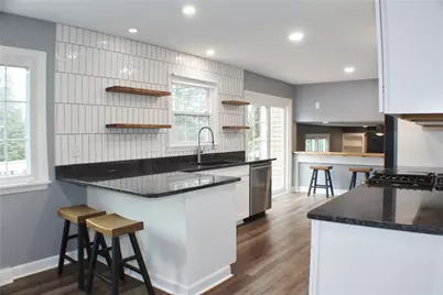 9462 Peebles Road, Pittsburgh, PA 15101 - Photo 8