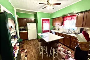 1206 Chestnut St, Connellsville, PA 15425 - Photo 14