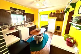 1206 Chestnut St, Connellsville, PA 15425 - Photo 16