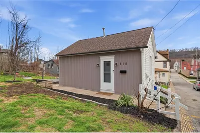 618 8th Ave, New Brighton, PA 15066 - Photo 2