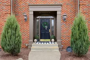 151 Rock Haven Ln, Pittsburgh, PA 15228 - Photo 2