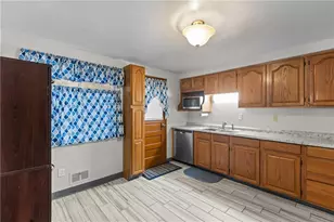 26 Edinburg Dr, Pittsburgh, PA 15235 - Photo 12