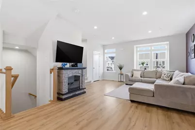 2013 Cade Dr, Monaca, PA 15061 - Photo 10