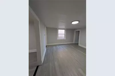 241 E 18th Ave, Homestead, PA 15120 - Photo 2