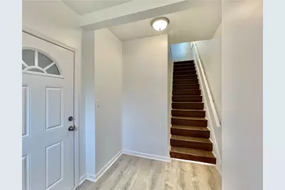 860 Pennsylvania Ave, Coraopolis, PA 15108 - Photo 20