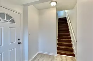 860 Pennsylvania Ave, Coraopolis, PA 15108 - Photo 20