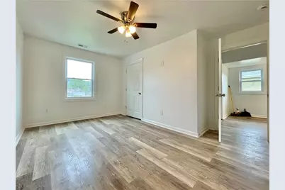 860 Pennsylvania Ave, Coraopolis, PA 15108 - Photo 26