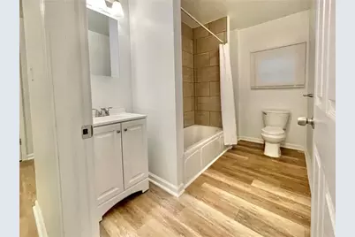 860 Pennsylvania Ave, Coraopolis, PA 15108 - Photo 14