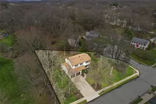 17 Giant Oak Dr, Economy, PA 15005 - Photo 2