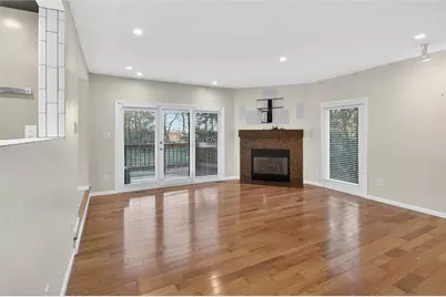 1585 Stone Mansion Dr, Sewickley, PA 15143 - Photo 6